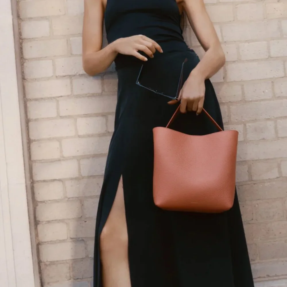 NWOT Cuyana Linea Bag in Terracotta Pebbled Leather